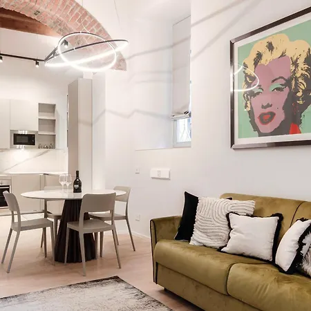 Appartamento Mmm Palazzo Diaz - The House Of Travelers